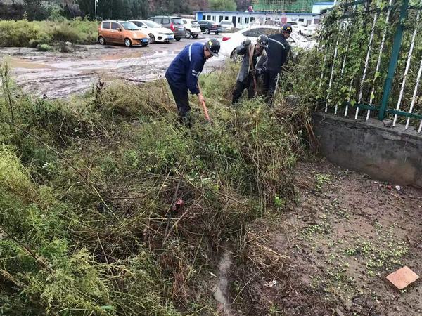 陜煤建設(shè)礦建二公司韓城兩項目部挑戰(zhàn)險情24小時
