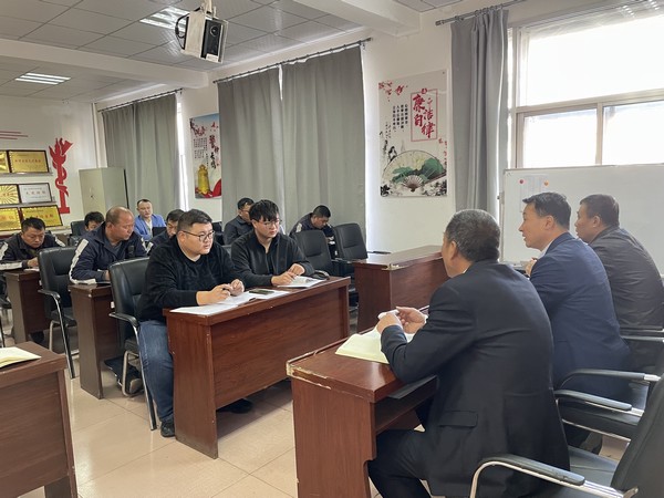 陜煤建設(shè)洗選煤運(yùn)營公司檸條塔運(yùn)營項(xiàng)目部全面部署應(yīng)急防汛工作