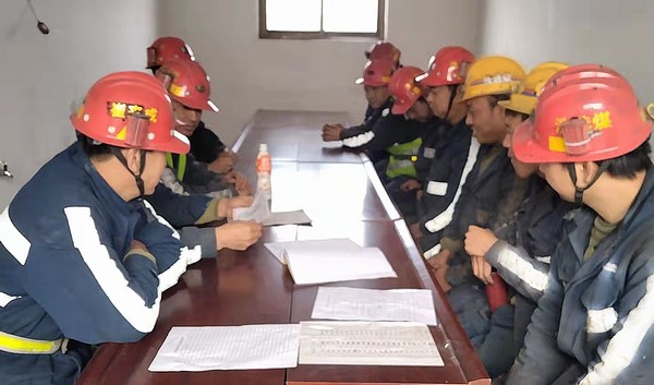 陜煤建設(shè)洗選煤運(yùn)營(yíng)公司第三項(xiàng)目部：“二重奏”奏響四季度全力保安全“最強(qiáng)音”