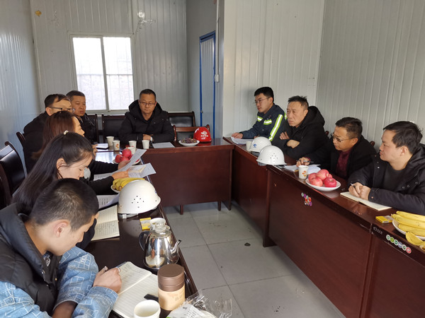 陜煤建設(shè)機(jī)電安裝公司承建的趙石畔煤礦安裝工程通過驗(yàn)收