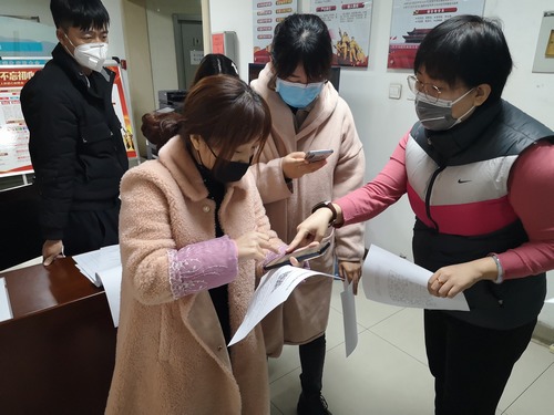 陜煤建設(shè)路橋分公司黨團(tuán)聯(lián)手，筑好防疫“兩道墻”