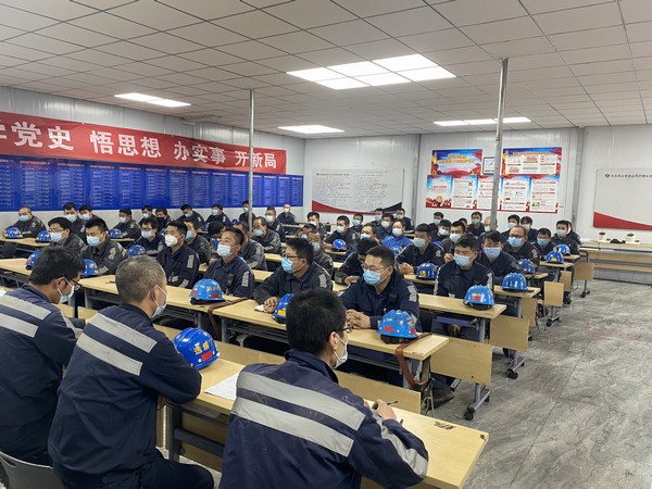 陜煤建設洗選煤運營公司紅柳林洗煤廠項目部：“三嚴實”打響“體檢診治”檢修戰(zhàn)