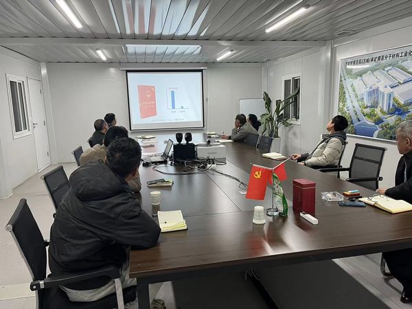 陜煤建設(shè)天工公司土建十一部扎實(shí)踐行：法規(guī)在心中，安全在手中