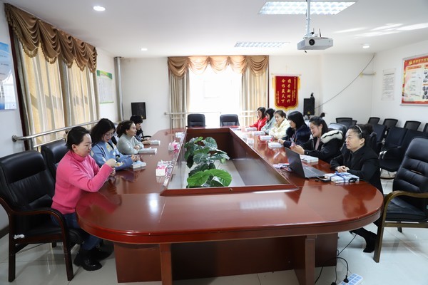 陜煤建設(shè)洗選煤運營公司積極開展“女職工維權(quán)月”活動