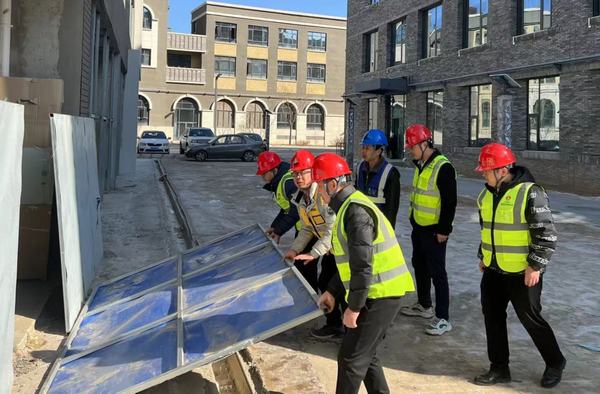 陜煤建設(shè)銅煤公司延安項(xiàng)目部緊繃“安全弦”，把好“安全關(guān)”