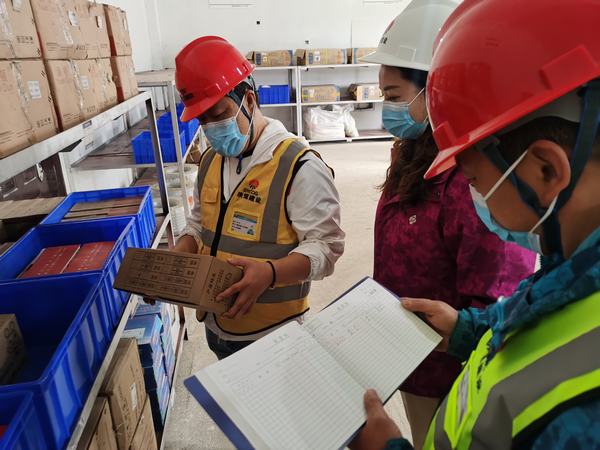 陜煤建設(shè)銅煤公司物資設(shè)備管理念好“三字經(jīng)”，助推安全生產(chǎn)