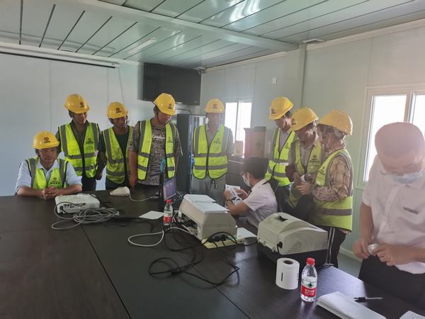 建設集團直屬第七項目部暖心行動解決農(nóng)民工煩“薪”事