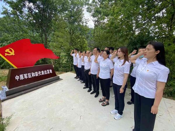 陜煤建設(shè)新城公司 開展“追憶崢嶸歲月 傳承紅色精神”主題黨日活動(dòng)