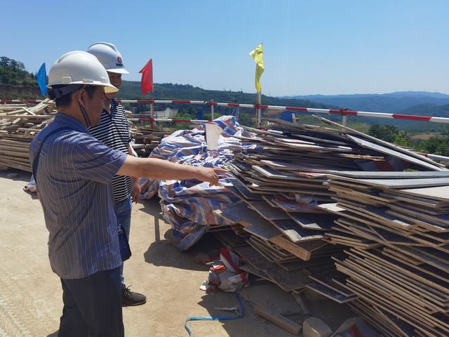 陜煤建設(shè)銅煤公司:以廢舊物資檢查為契機(jī) 推動廉潔文化建設(shè)走向縱深