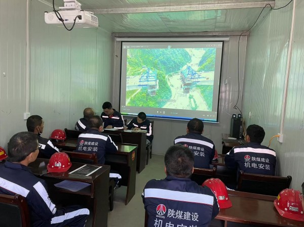 陜煤建設機電安裝公司趙石畔項目部“三強化”筑牢安全生產(chǎn)防線