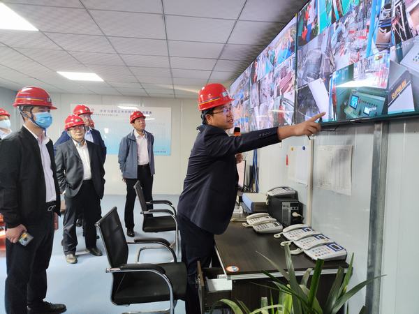 陜煤建設組織所屬礦建單位赴陜煤建設礦建二公司文家坡項目部開展對標學習活動