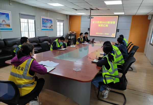 陜煤建設(shè)銅煤公司：一手強(qiáng)作風(fēng) 一手防風(fēng)險(xiǎn)擎畫(huà)穩(wěn)增長(zhǎng)“實(shí)踐圖”