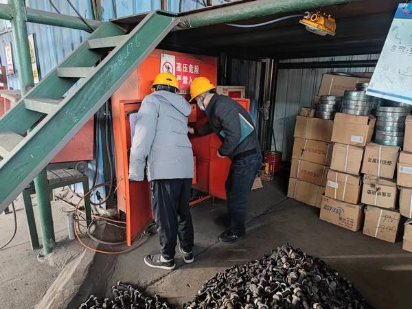 陜煤建設(shè)澄合分公司多點(diǎn)共筑冬季施工安全堤