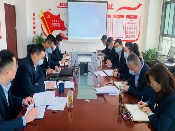 陜煤建設(shè)綠宇公司：三強(qiáng)化讓農(nóng)民工告別：憂(yōu)“酬”煩“薪”