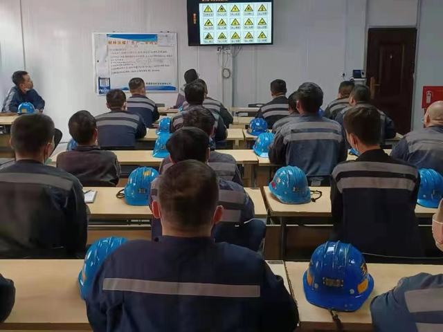 陜煤建設洗選煤運營公司紅柳林洗煤廠項目部：“多點齊發(fā)”為安全生產(chǎn)固本培元