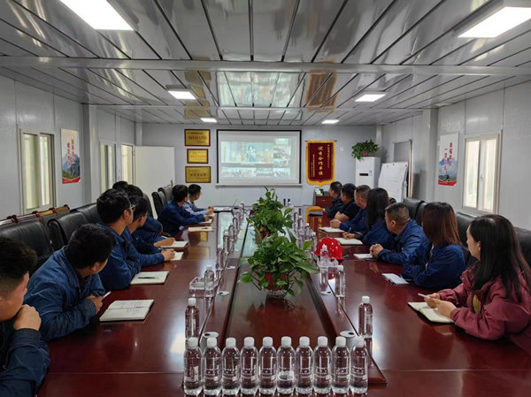 陜煤建設漢中分公司安全生產(chǎn)學習持續(xù)“升溫加熱”