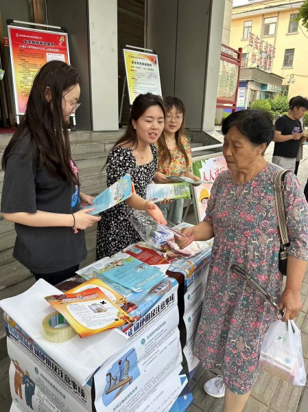 陜煤建設(shè)機(jī)電安裝公司開展安全咨詢?nèi)栈顒?dòng)