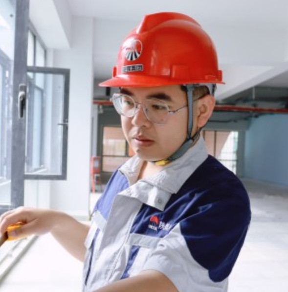 崇尚求實(shí)創(chuàng)新 用精益書(shū)寫(xiě)無(wú)悔青春