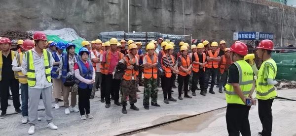 陜煤建設(shè)銅煤公司第二項(xiàng)目部:夯實(shí)安全管理基礎(chǔ) 保質(zhì)保量“大干三季度”