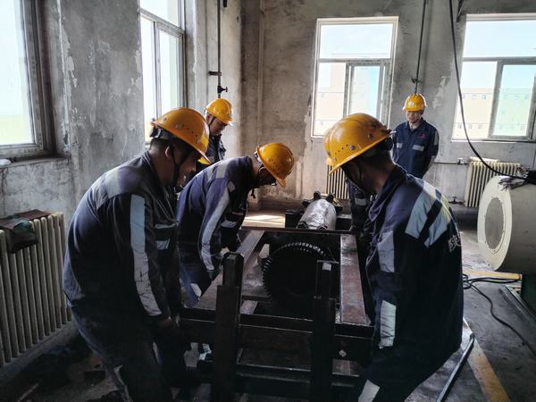 陜煤建設(shè)洗選煤運(yùn)營公司神渭首端運(yùn)營項(xiàng)目部：攻堅(jiān)第一戰(zhàn)  檢好第一線