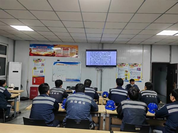 陜煤建設(shè)洗選煤運(yùn)營(yíng)公司第三項(xiàng)目部：齊抓共管 治理新“三違”