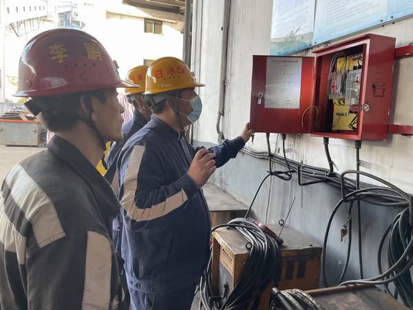 陜煤建設洗選煤運營公司澄合山陽運營項目部：燃燒“秩序之焰”，點亮百日安全行