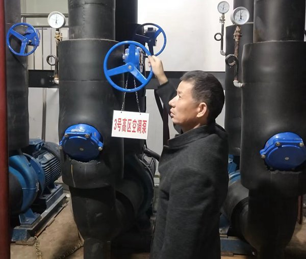 陜煤建設大秦置業(yè)公司：物業(yè)暖心行動 讓冬天更有溫度