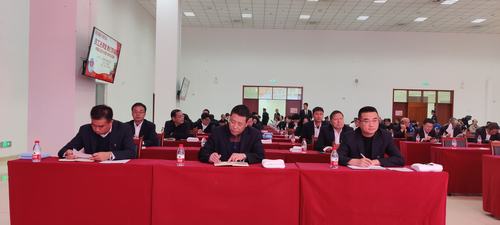 陜煤建設(shè)西北分公司機關(guān)開展“以演筑防，防范未‘燃’”消防演練活動