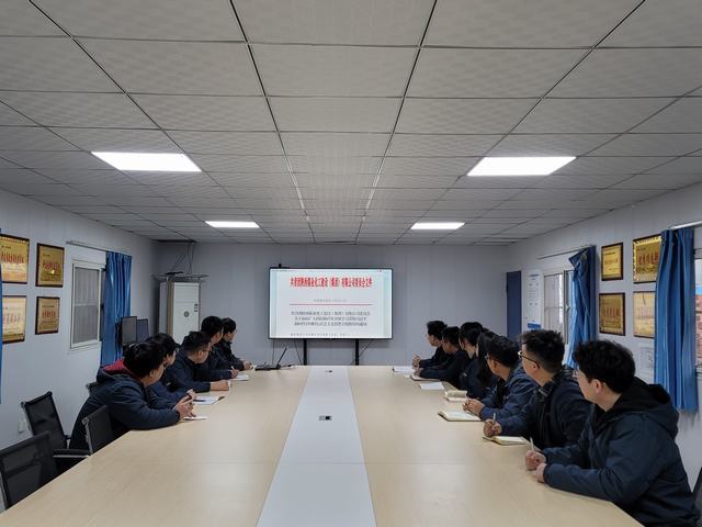 陜煤建設(shè)韓城分公司：青年建功正當(dāng)時 百日安全勇?lián)?dāng)