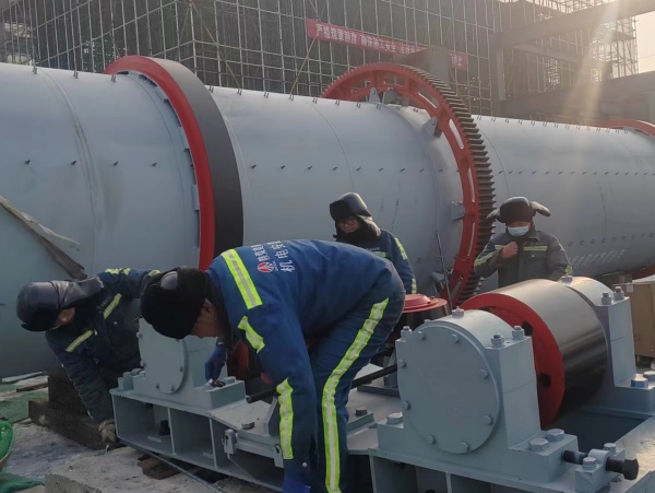 陜煤建設(shè)機電安裝公司涼水井項目部多措并舉穩(wěn)生產(chǎn)、抓安全、促發(fā)展