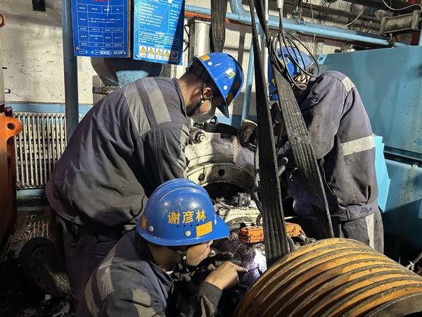 陜煤建設(shè)洗選煤運(yùn)營公司紅柳林洗煤廠項(xiàng)目部：“三化”提升機(jī)電設(shè)備管理再“加碼”