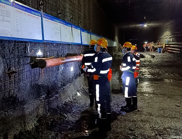 陜煤建設(shè)礦建三公司：嚴(yán)管+厚愛，助推企業(yè)安全生產(chǎn)