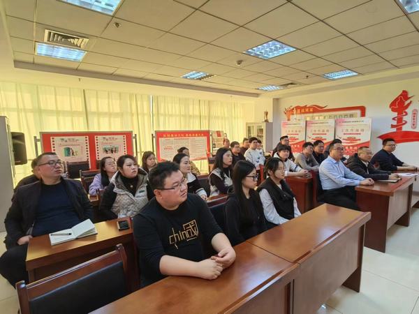 陜煤建設煤礦運營服務分公司：“平‘語’近人”助力產生新動能