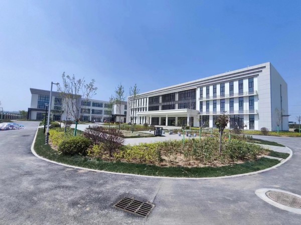 陜煤建設(shè)咸陽分公司承建的銅川市社會福利精神病院建設(shè)項目順利通過竣工驗收