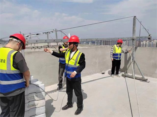 陜煤建設韓城分公司土二項目部扎實開展高處作業(yè)吊籃安全專項管理活動