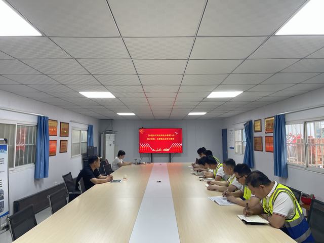 陜煤建設(shè)韓城分公司開展黨紀(jì)學(xué)習(xí)教育宣講近基層活動