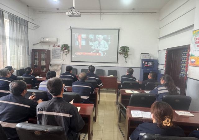 陜煤建設(shè)洗選煤運(yùn)公司澄合山陽運(yùn)營營項目部:“以學(xué)促行”，夯實保密法律意識