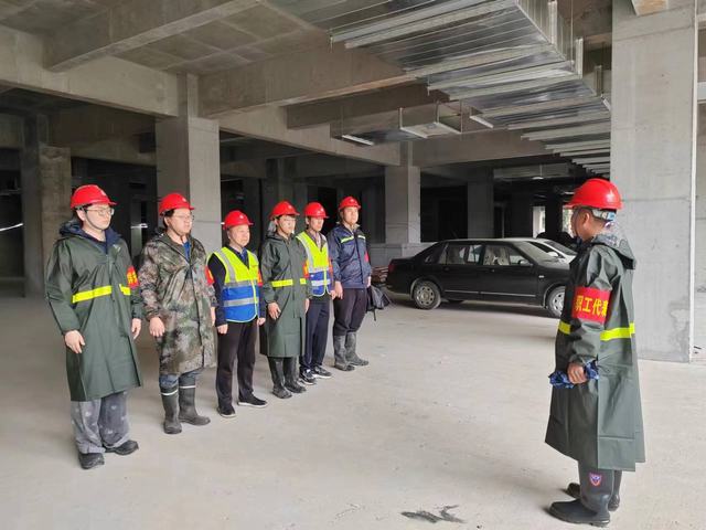 砥礪奮進(jìn)，青春建功