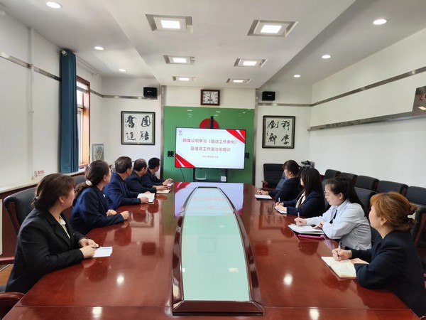 陜煤建設銅煤公司積極開展《信訪工作條例》宣傳活動