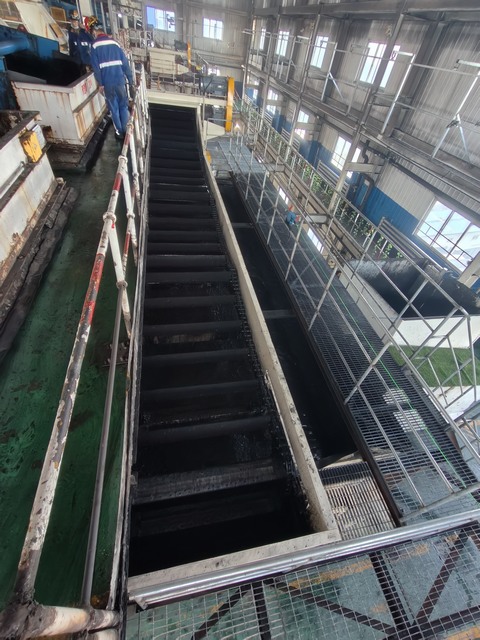 陜煤建設(shè)洗選煤運(yùn)營(yíng)公司第二項(xiàng)目部：檸條塔礦主洗車(chē)間重介淺槽分選機(jī)更換圓滿(mǎn)完工