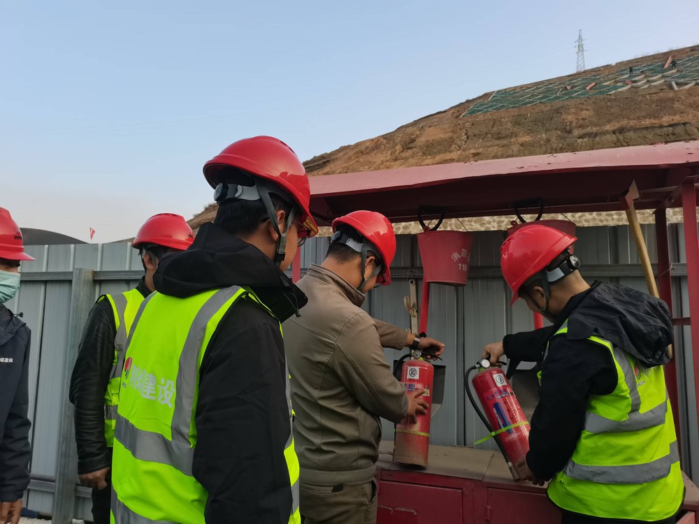 陜煤建設韓城分公司土建九項目部：“青”力保安全，助力“百日安全行”