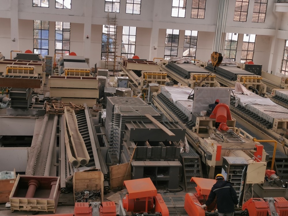 新年賀禮：陜煤建設韓城分公司承建的王峰煤礦選煤廠主洗系統(tǒng)聯(lián)合試運轉(zhuǎn)成功