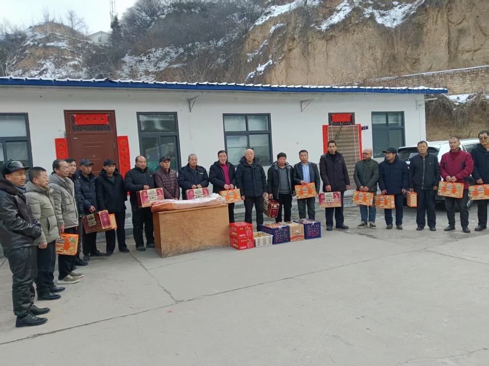 陜煤建設(shè)天工公司開(kāi)展春節(jié)慰問(wèn)共筑新年發(fā)展新篇