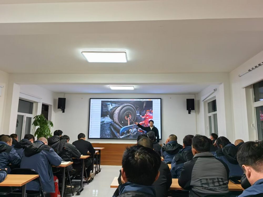 陜煤建設(shè)機(jī)電安裝公司曹家灘項(xiàng)目部：專培強(qiáng)安，筑牢根基