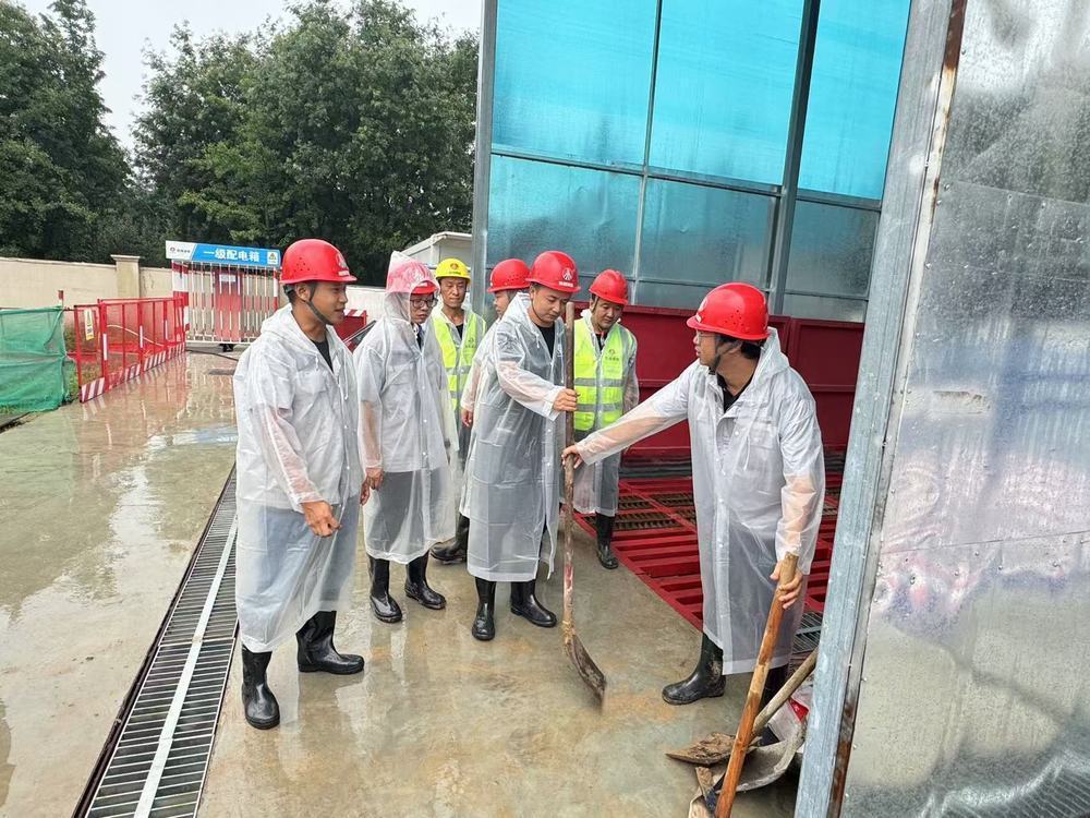 陜煤建設天工公司土建第二十七項目部：“汛”速行動，嚴守雨季安全線