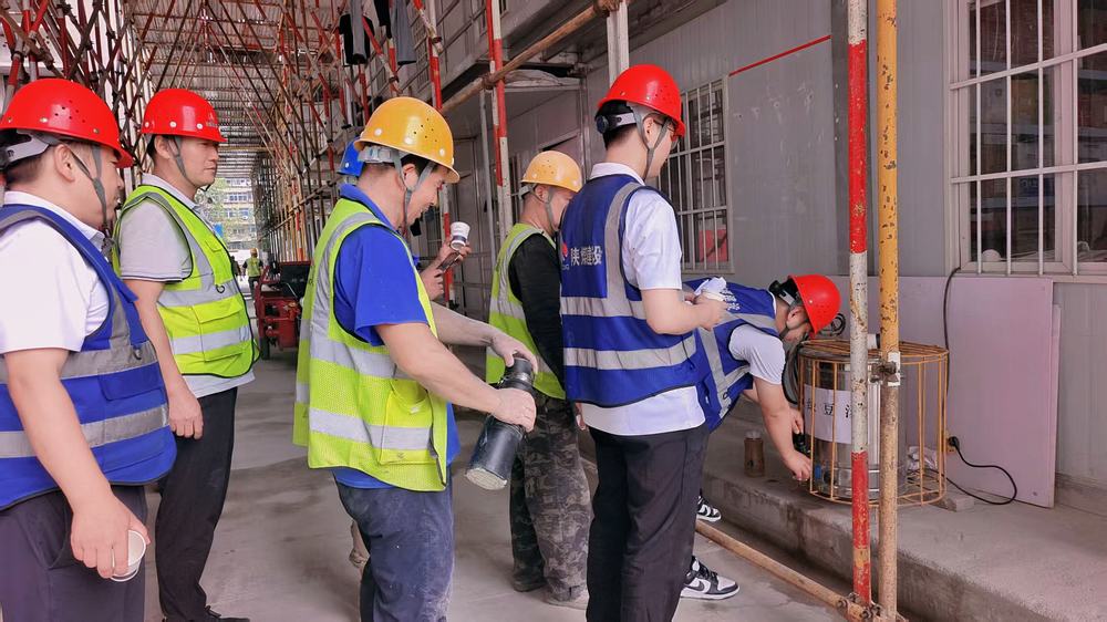 陜煤建設新城公司多舉措保障員工夏日安康