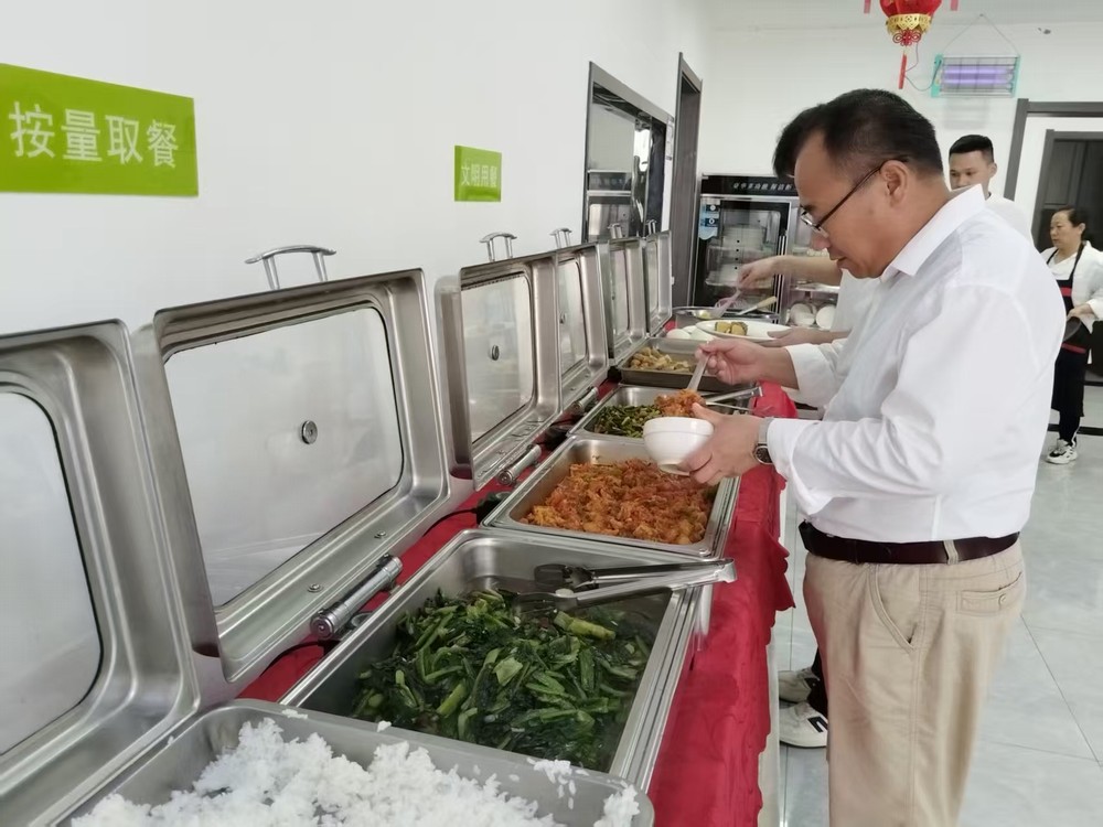 陜煤建設(shè)礦建三公司:從“舌尖”到“心間” 守護(hù)職工幸?！笔场肮?></div>
                                <div   id=