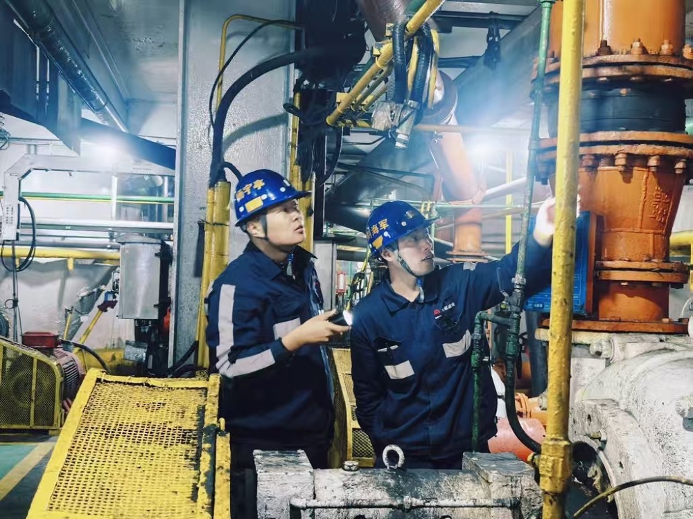 陜煤建設(shè)洗選煤運(yùn)營(yíng)公司紅柳林洗煤廠項(xiàng)目部：實(shí)干攻堅(jiān)奪“雙過(guò)半” 乘勢(shì)奮進(jìn)沖刺“下半程”