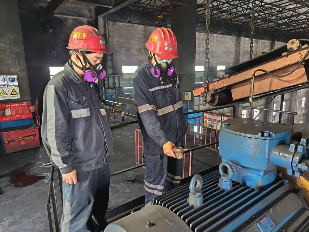 陜煤建設(shè)洗選煤運營公司澄合山陽運營項目部：烈日炙烤，他們的堅守最“滾燙”