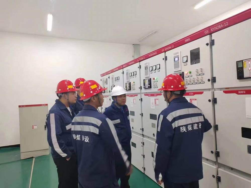 陜煤建設(shè)洗選煤運(yùn)營公司第一項(xiàng)目部：戰(zhàn)高溫保進(jìn)度，掀起大干熱潮